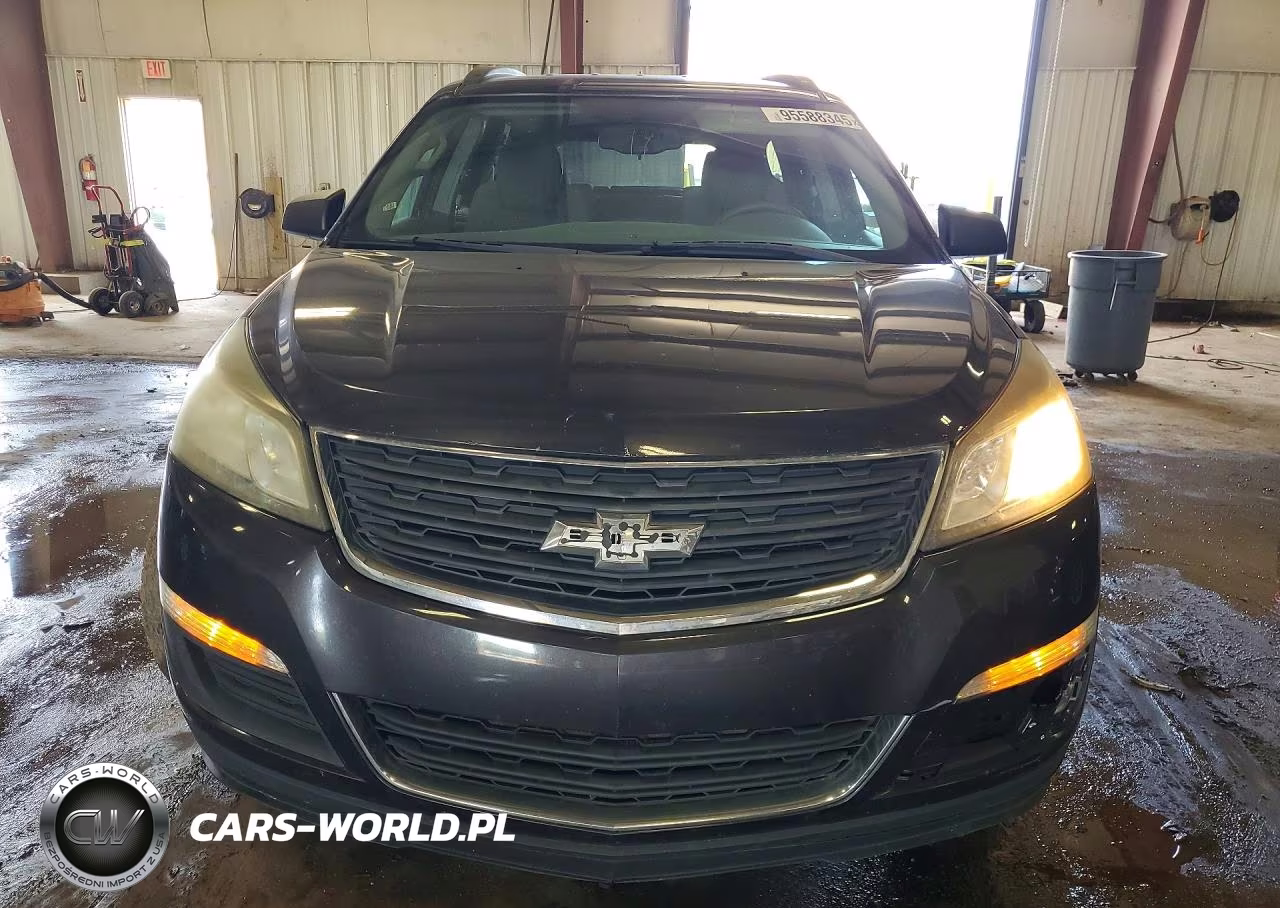 2013 Chevrolet Traverse Ls VIN:1GNKRFED7DJ124741 - 5