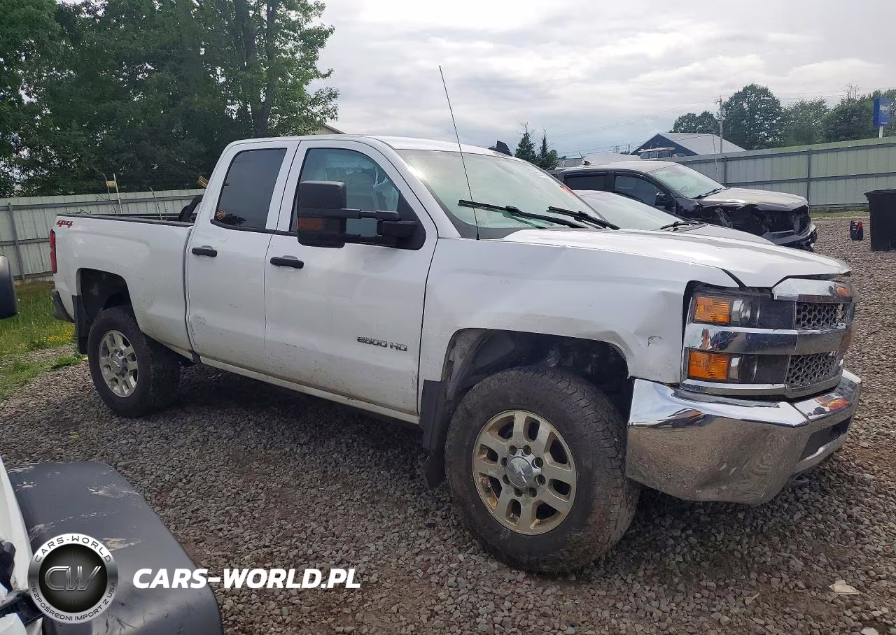 2019 Chevrolet Silverado K2500 VIN:2GC2KREG5K1234865 - 4