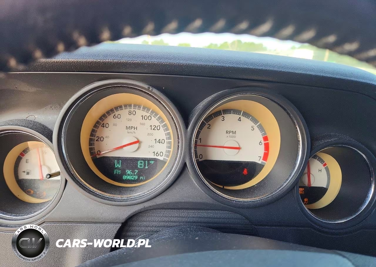 2010 Dodge Challenger R-T VIN:2B3CJ5DTXAH130863 - 9
