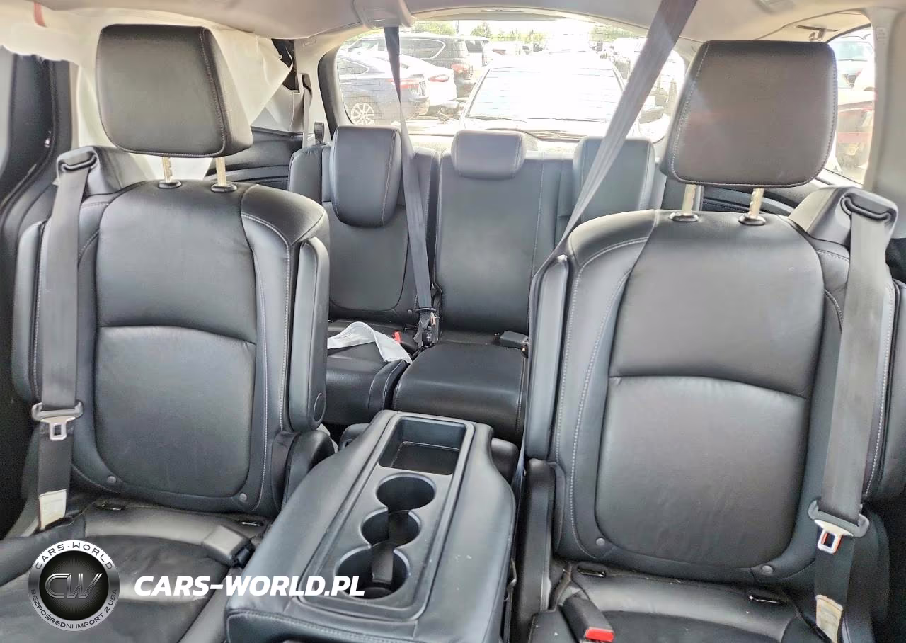 2022 Honda Odyssey Touring VIN:5FNRL6H81NB010573 - 10