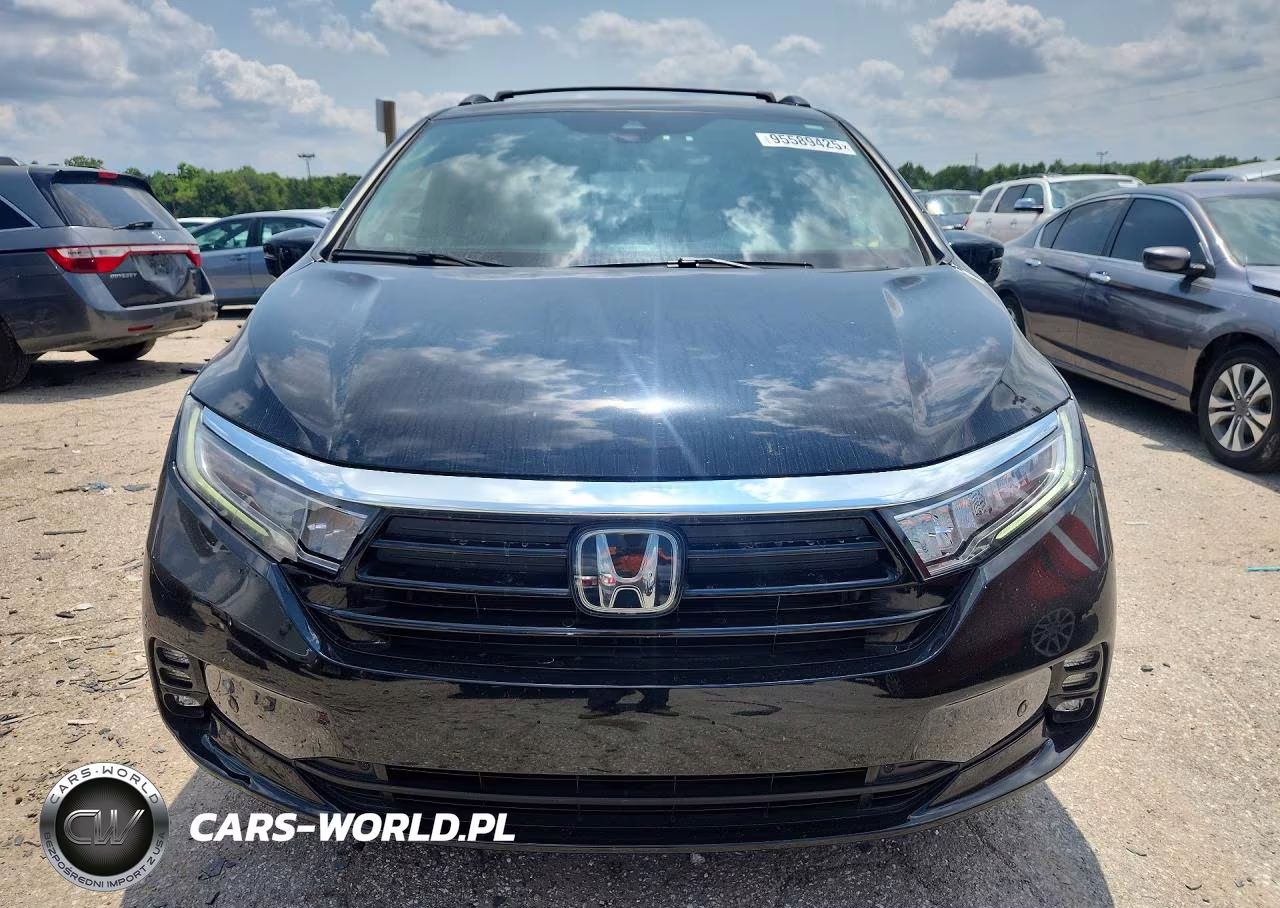 2022 Honda Odyssey Touring VIN:5FNRL6H81NB010573 - 5