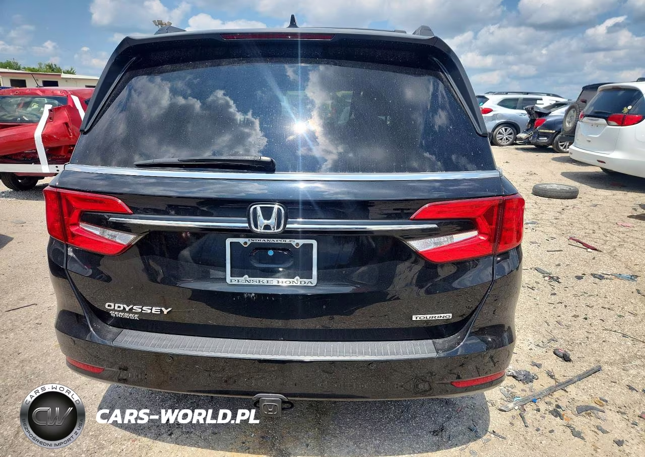 2022 Honda Odyssey Touring VIN:5FNRL6H81NB010573 - 6