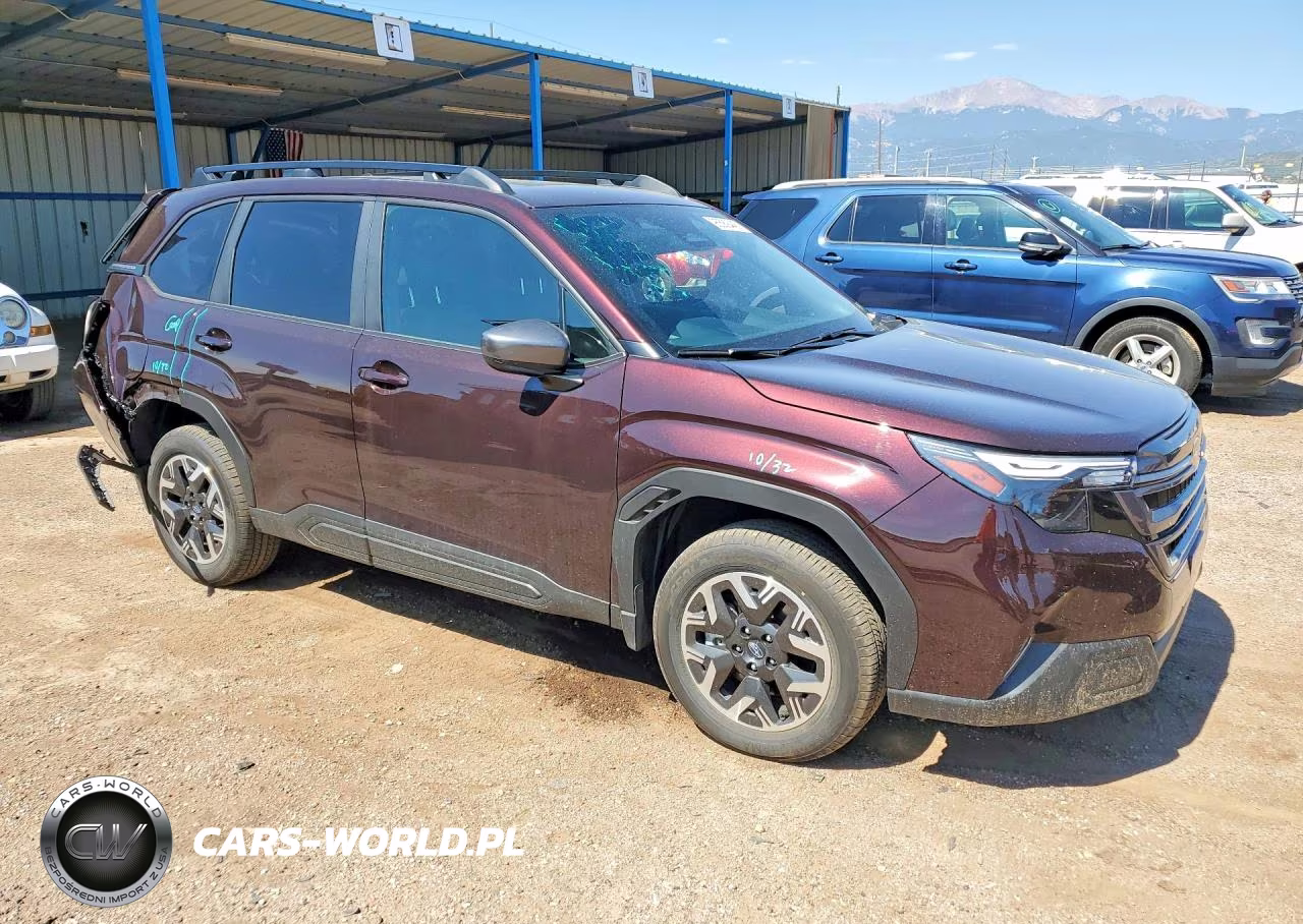 2026 Subaru Forester Premium VIN:4S4SLDD65T3038683 - 4