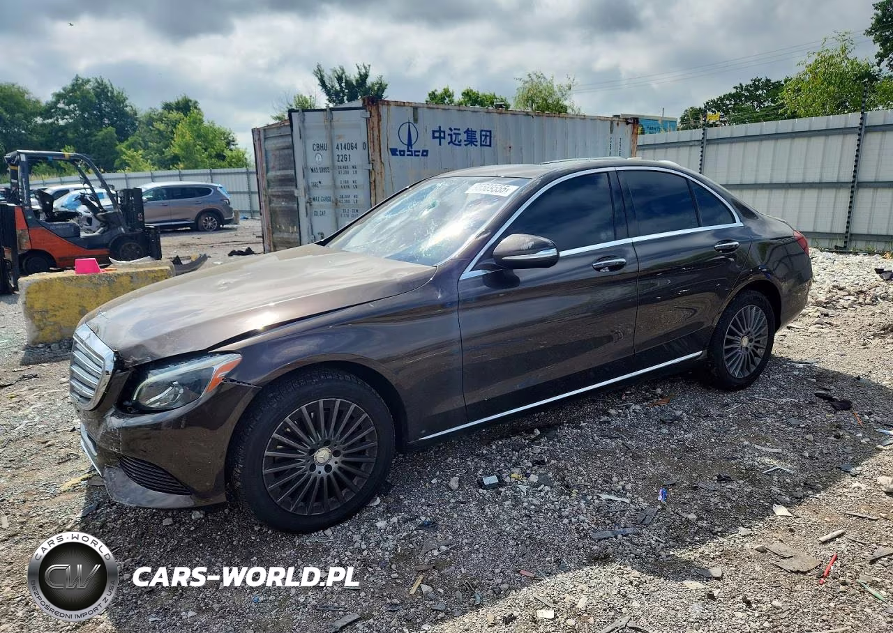 2015 Mercedes-Benz C 300 4Matic