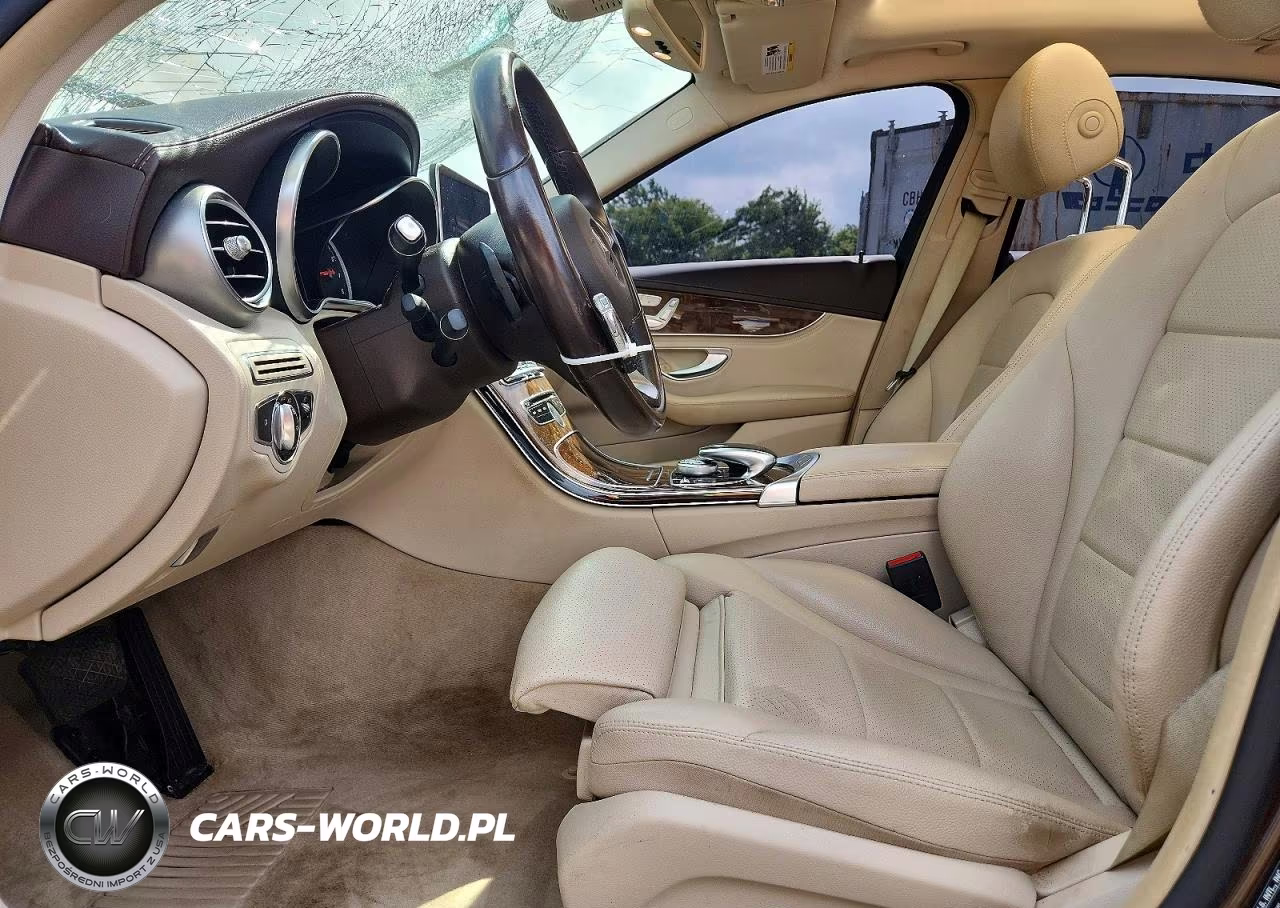 2015 Mercedes-Benz C 300 4Matic VIN:55SWF4KB7FU035741 - 7