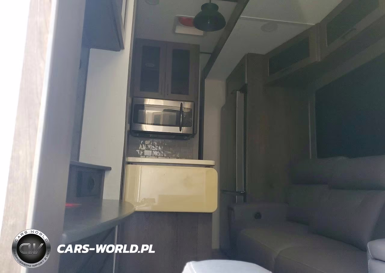 2021 Alliance Valor Camper VIN:7M5FV4539MA002914 - 7