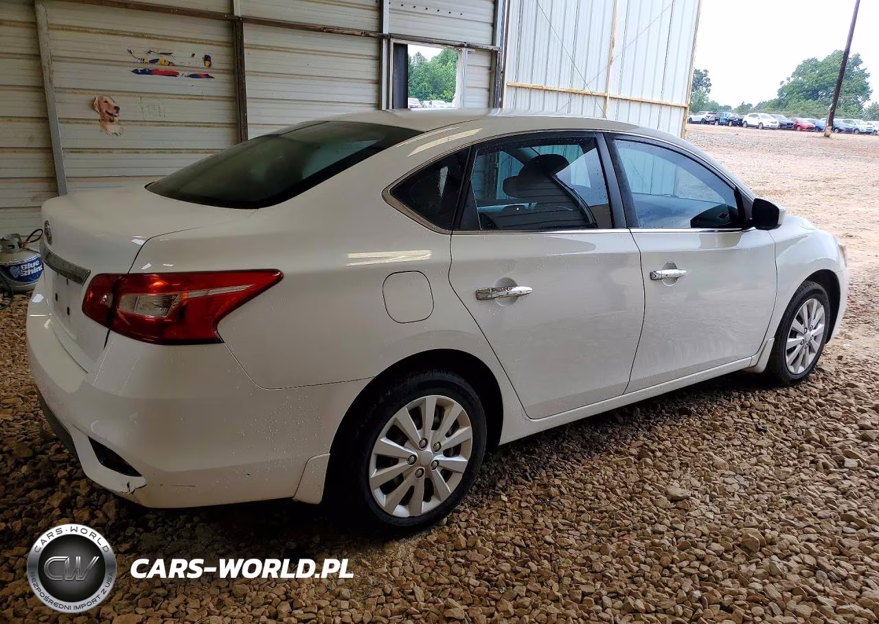 2016 Nissan Sentra S VIN:3N1AB7AP2GY331989 - 3
