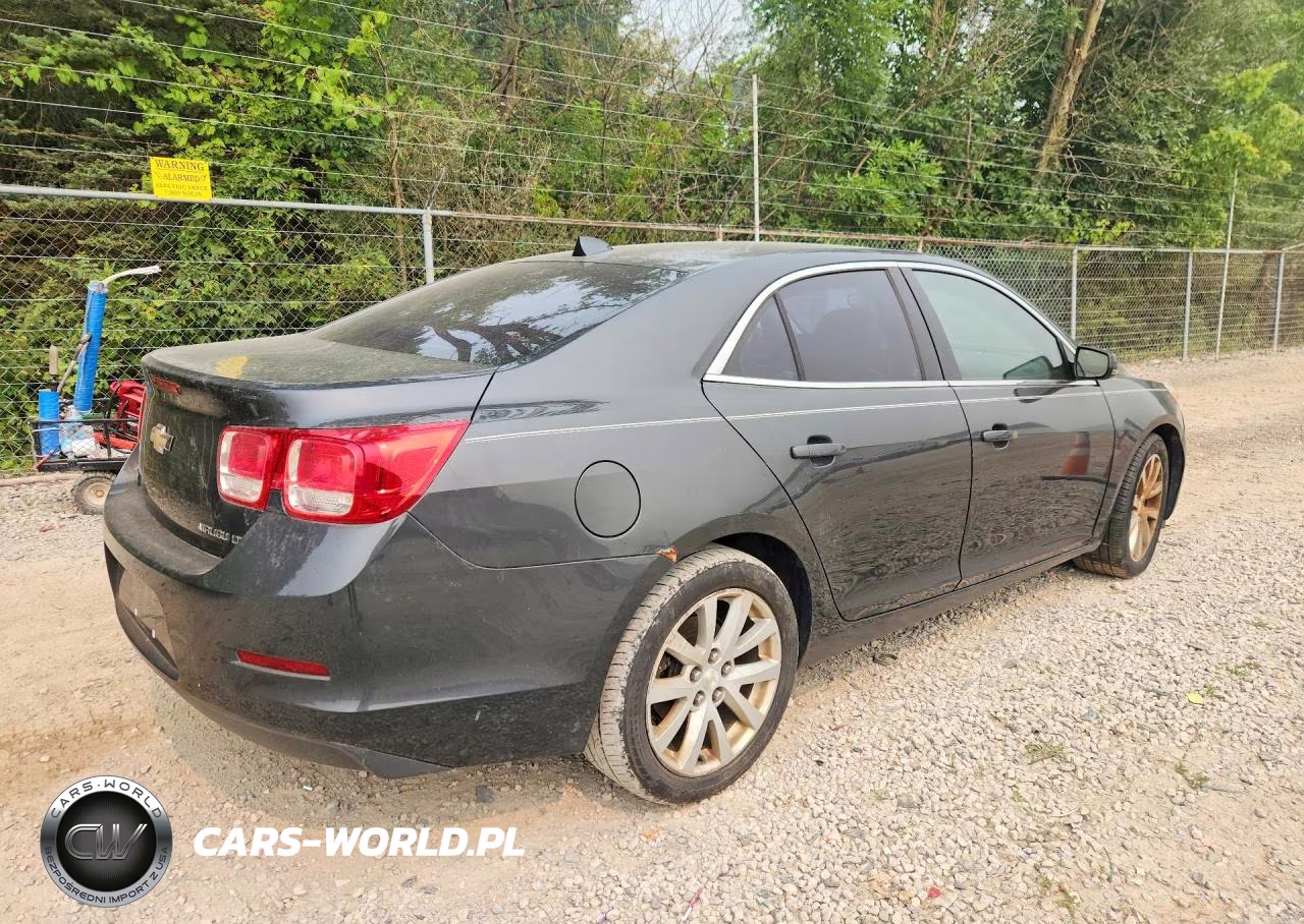 2014 Chevrolet Malibu 2Lt VIN:1G11E5SL0EF282325 - 3