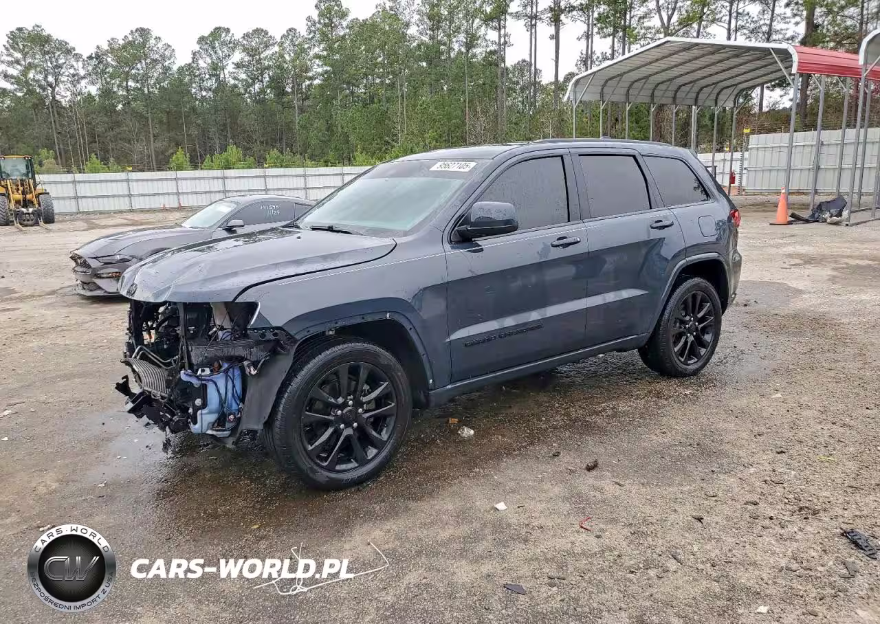 2018 Jeep Grand Cherokee Laredo