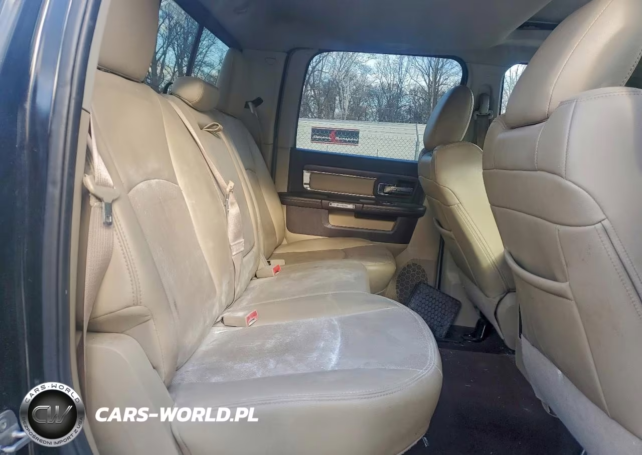 2014 Ram 1500 Laramie VIN:1C6RR7VM5ES337574 - 10