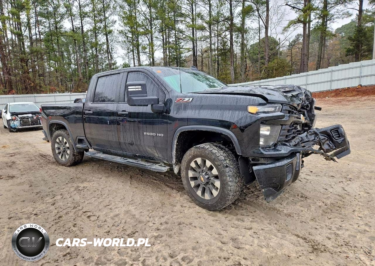 2024 Chevrolet Silverado K2500 Custom VIN:2GC4YMEY9R1241637 - 4