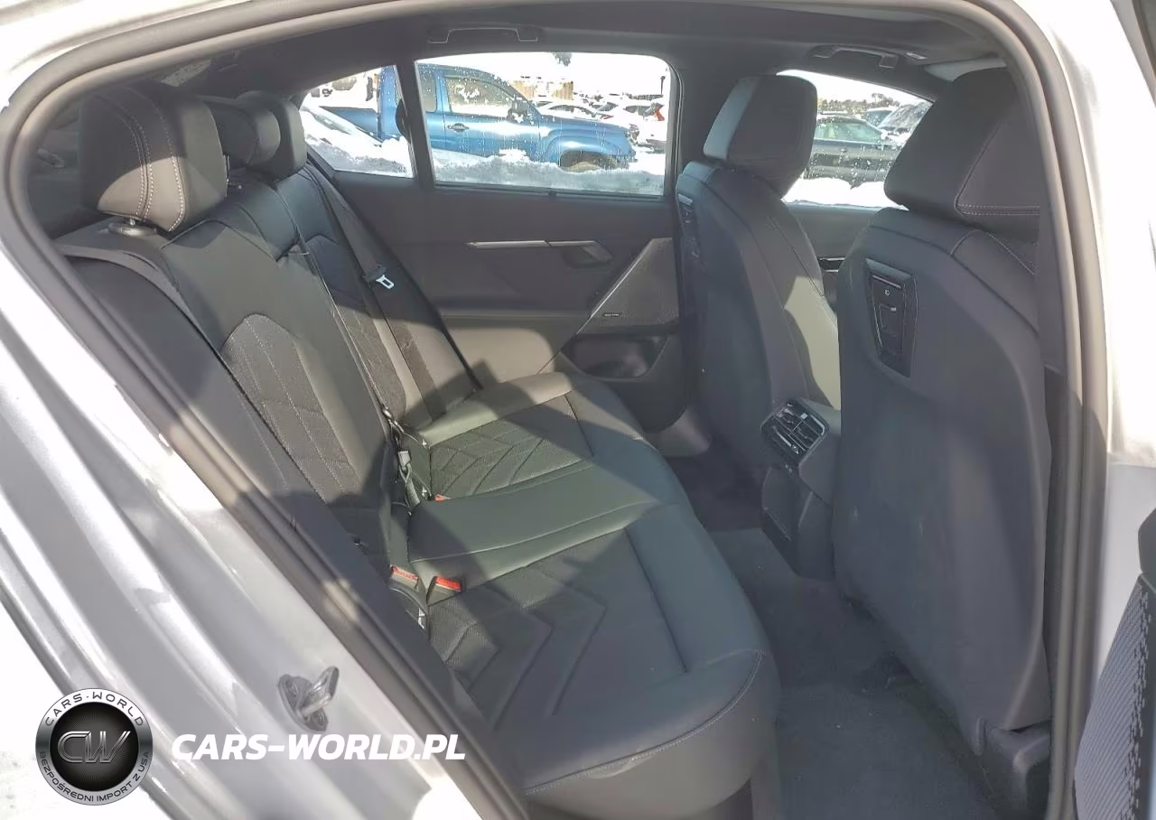2024 BMW 530 Xi VIN:WBA53FJ05RCR89632 - 10