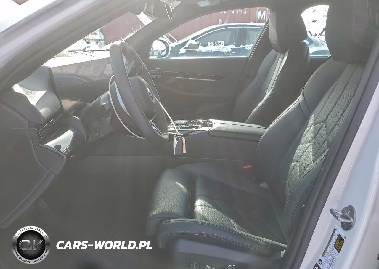 2024 BMW 530 Xi VIN:WBA53FJ05RCR89632 - 7