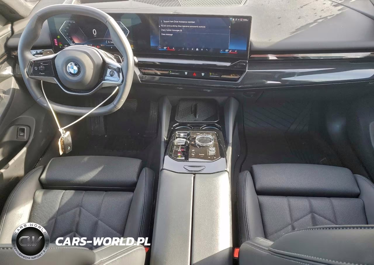 2024 BMW 530 Xi VIN:WBA53FJ05RCR89632 - 8