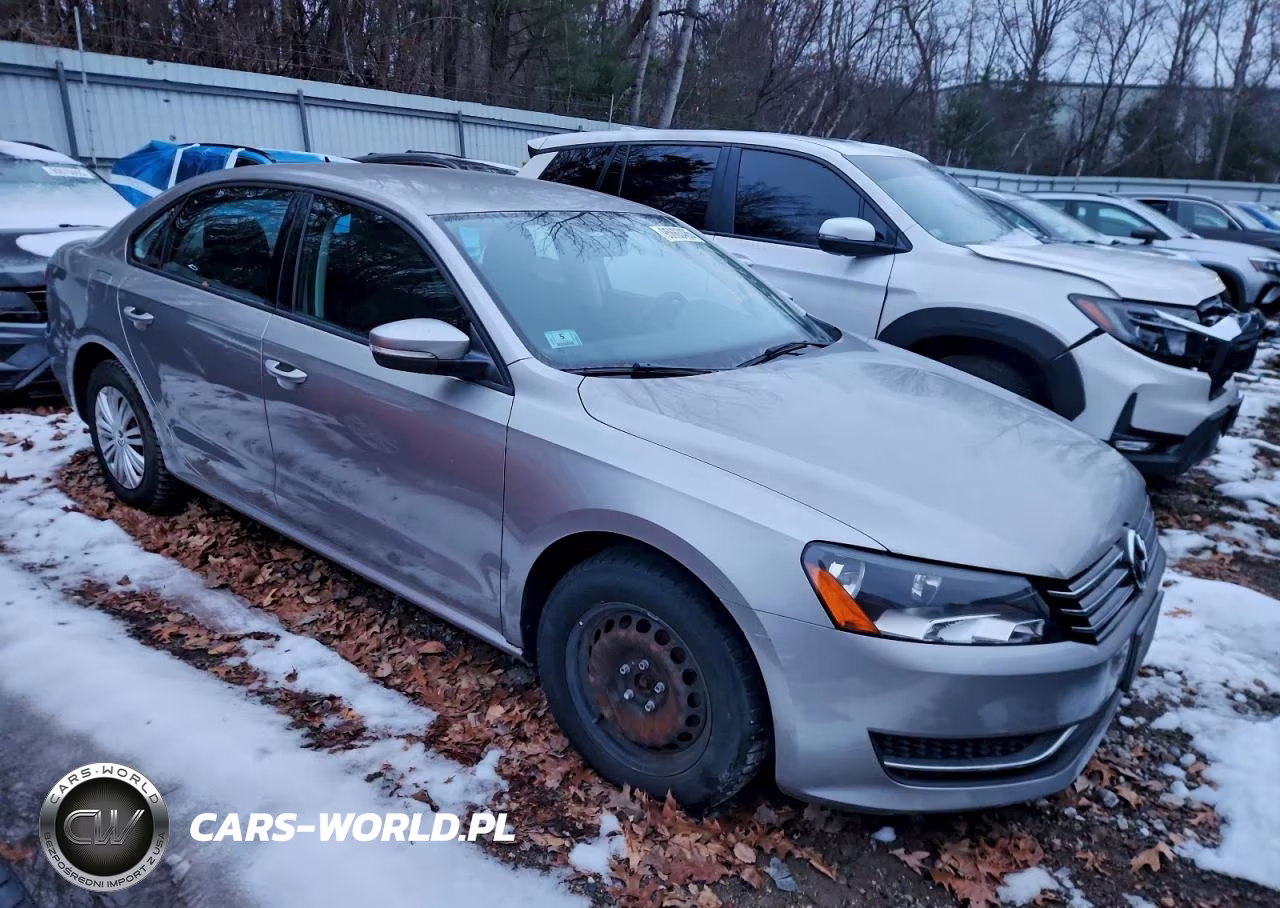 2014 Volkswagen Passat 1.8T S VIN:1VWAT7A35EC111689 - 4