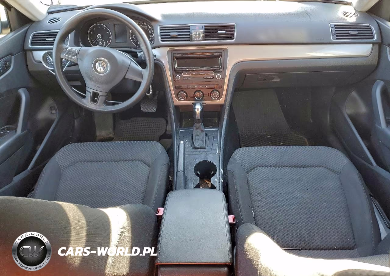 2014 Volkswagen Passat 1.8T S VIN:1VWAT7A35EC111689 - 8