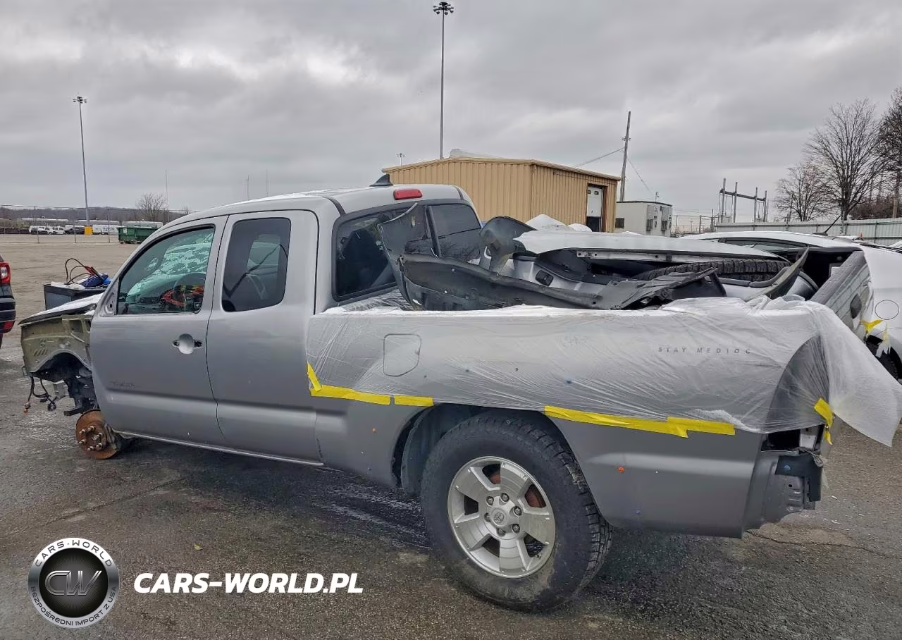 2015 Toyota Tacoma Prerunner Access Cab VIN:5TFTU4GN0FX081723 - 2
