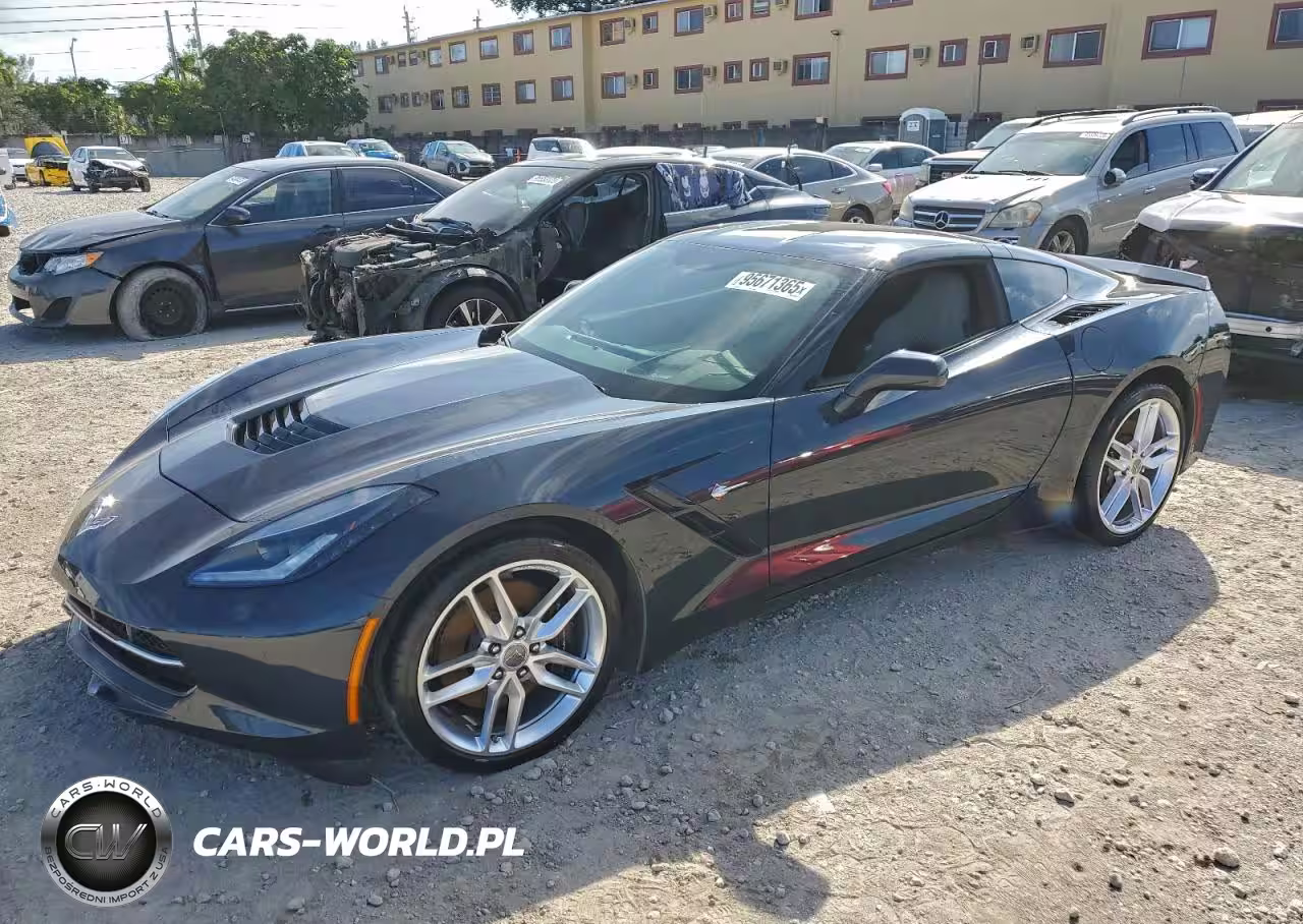 2015 Chevrolet Corvette Stingray Z51 2Lt