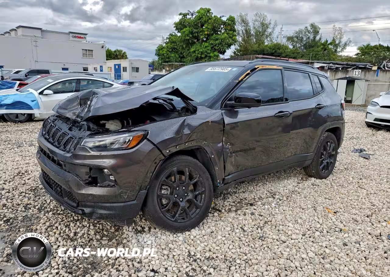 2023 Jeep Compass Latitude
