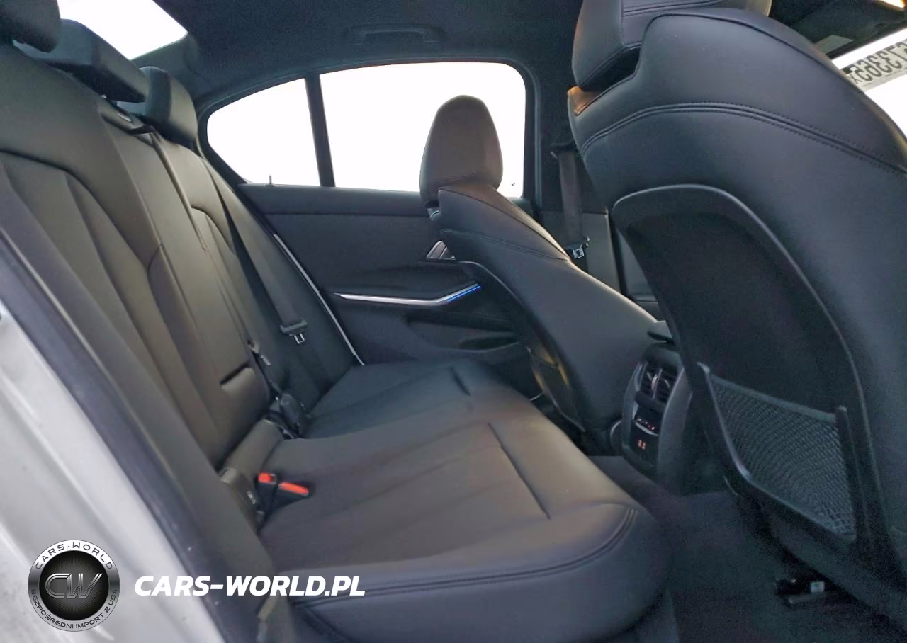 2021 BMW 330Xi VIN:3MW5R7J03M8C08790 - 10
