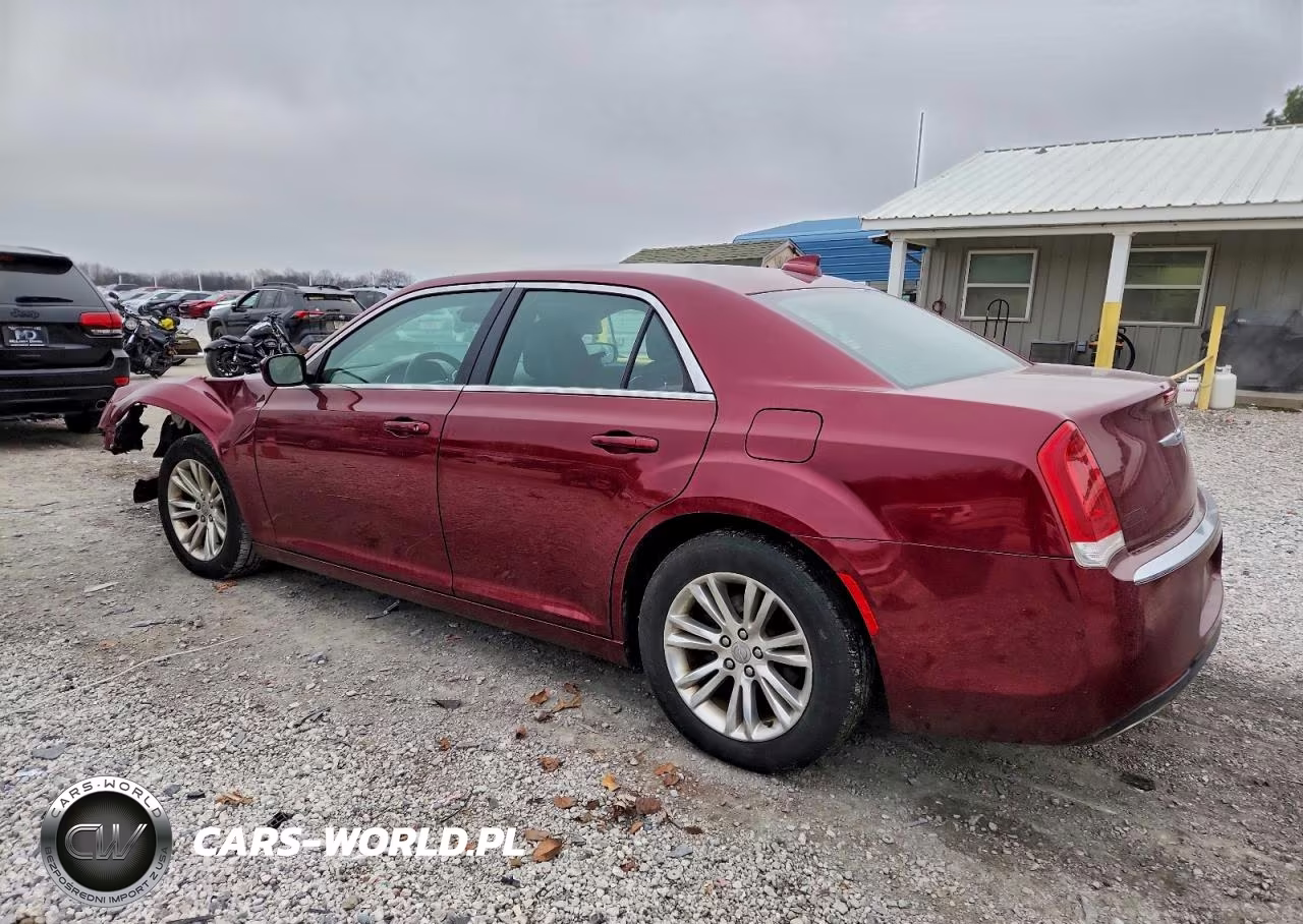 2016 Chrysler 300 Limited VIN:2C3CCAAG7GH329049 - 2