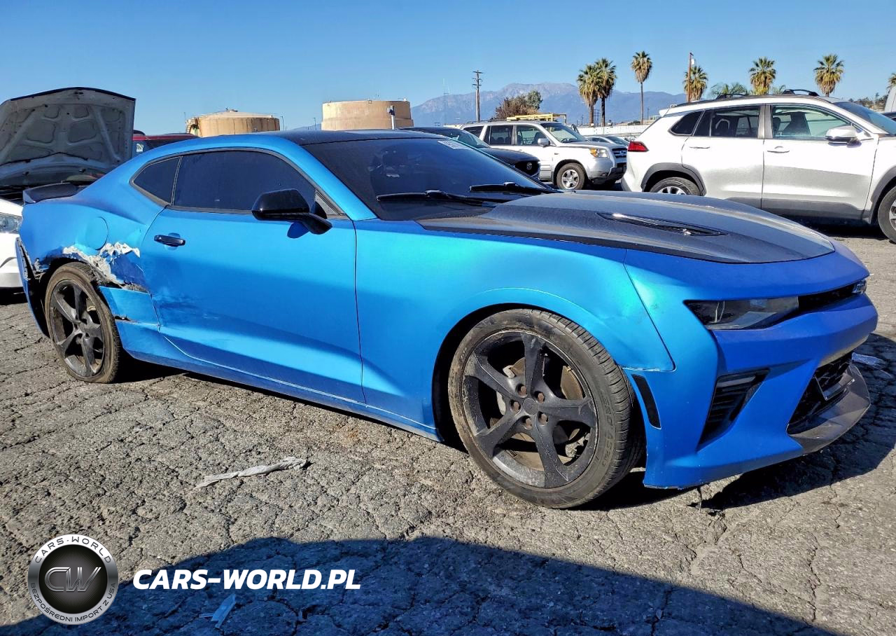 2017 Chevrolet Camaro Lt VIN:1G1FB1RS4H0112481 - 4
