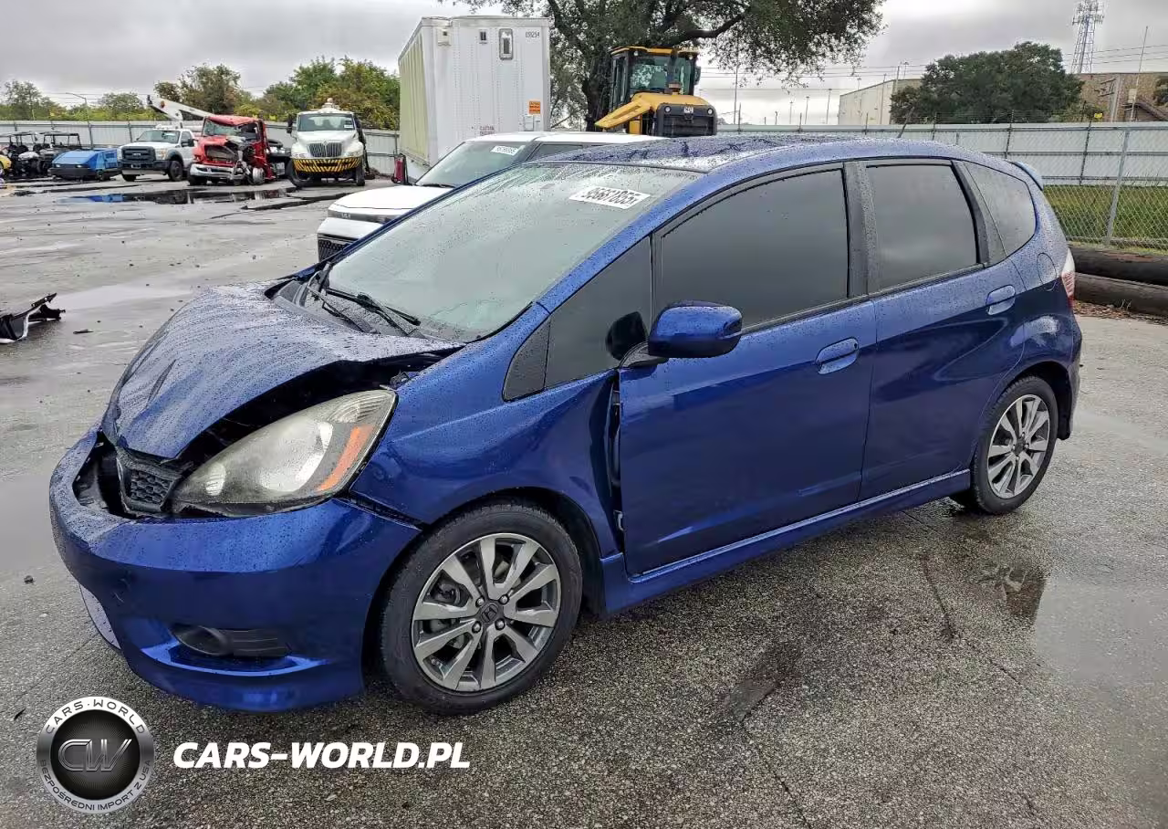 2013 Honda Fit Sport