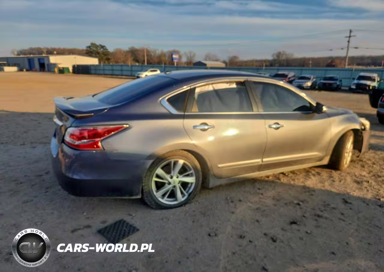 2014 Nissan Altima 2.5 VIN:1N4AL3AP2EC143942 - 3