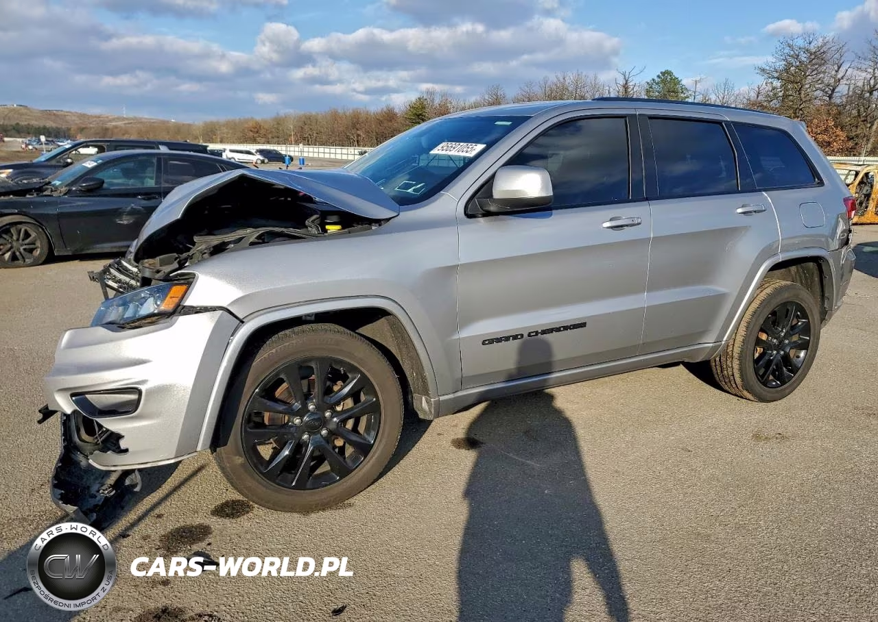 2019 Jeep Grand Cherokee Laredo