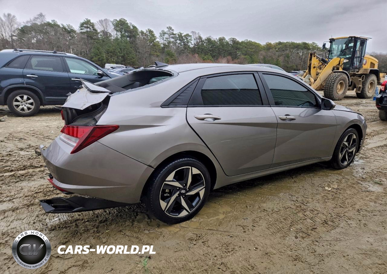 2023 Hyundai Elantra Sel VIN:KMHLS4AG2PU596592 - 3