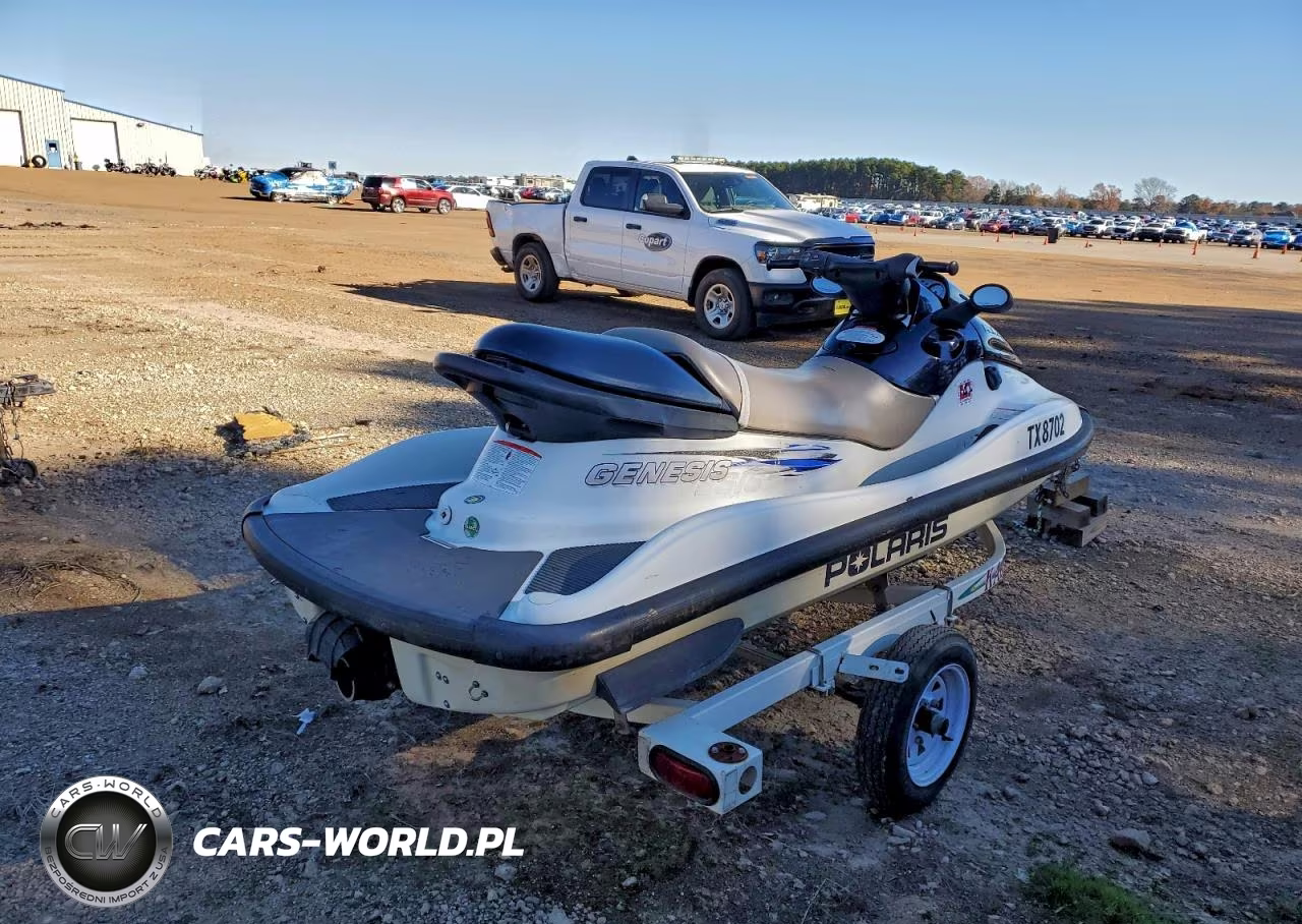2004 Polaris Genesis Jet Ski VIN:PLE15660A202 - 4