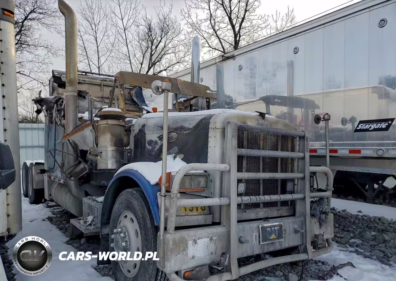 1995 Peterbilt 379 Semi Truck
