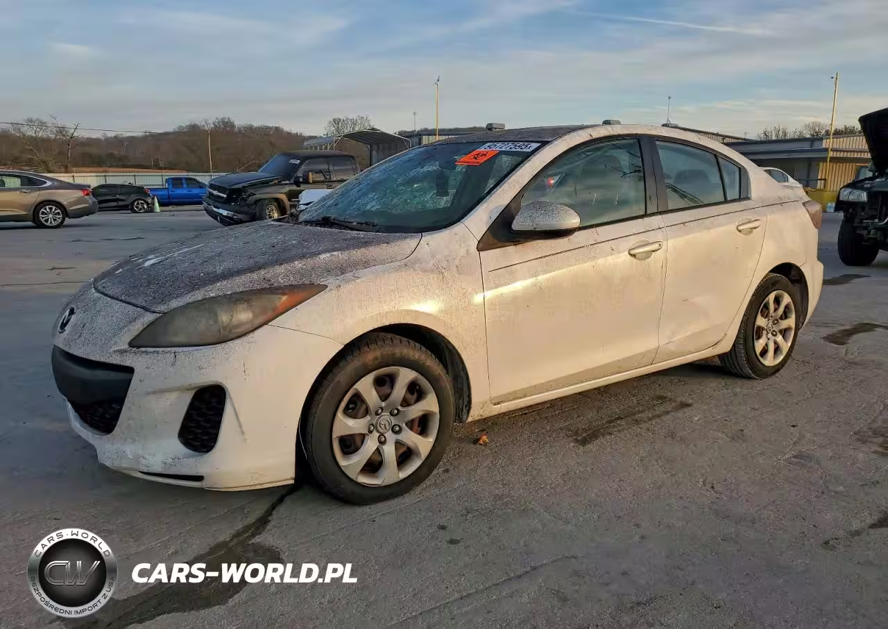 2013 Mazda 3 I