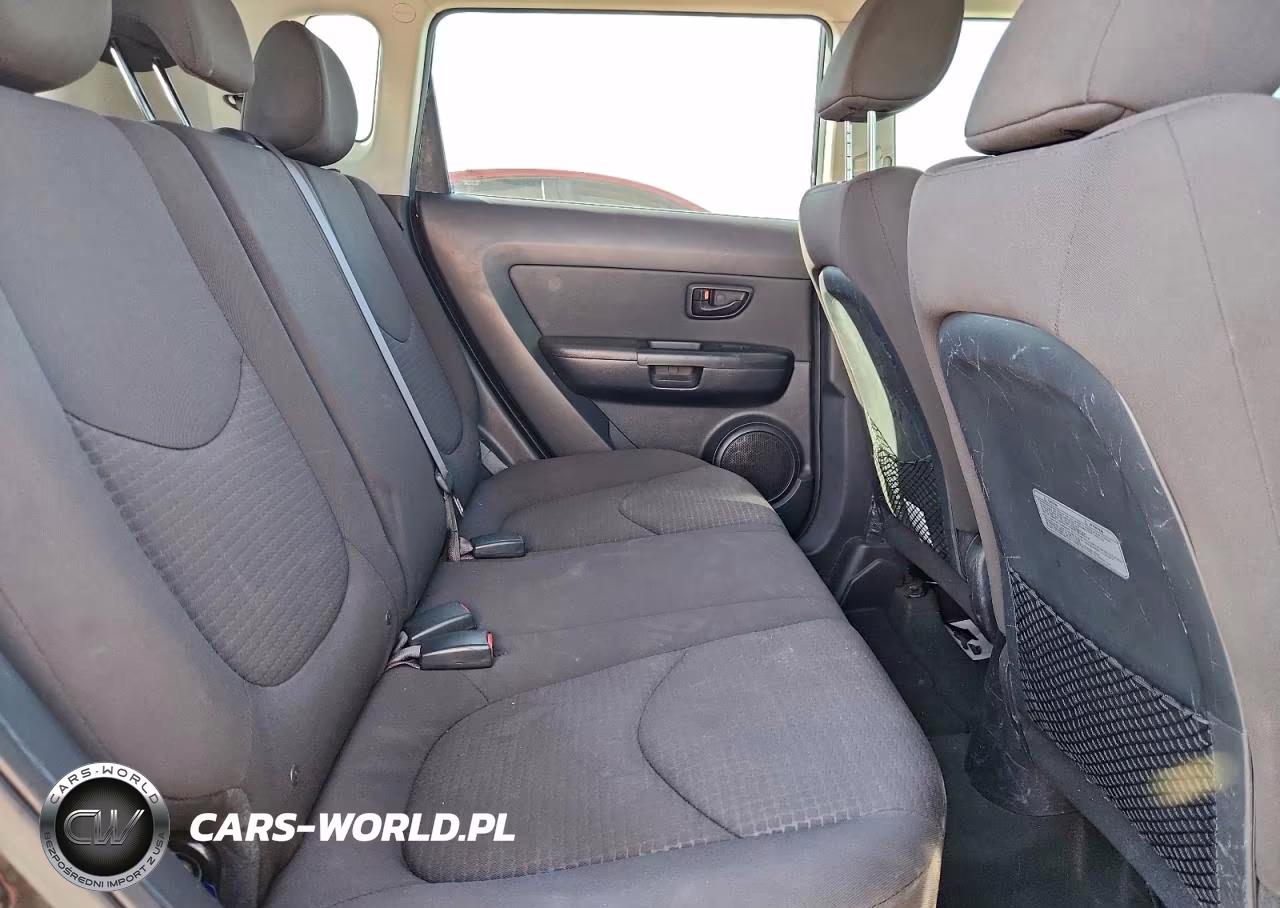 2012 Kia Soul VIN:KNDJT2A54C7744424 - 10
