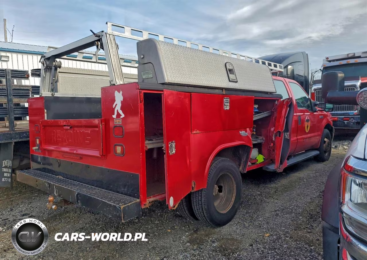 2007 Ford F350 Super Duty Utility - Service Truck VIN:1FDWW36Y37EB17099 - 3