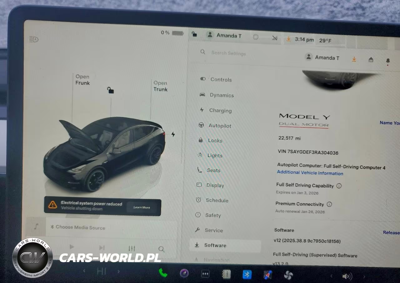 2024 Tesla Model Y VIN:7SAYGDEF3RA304036 - 9