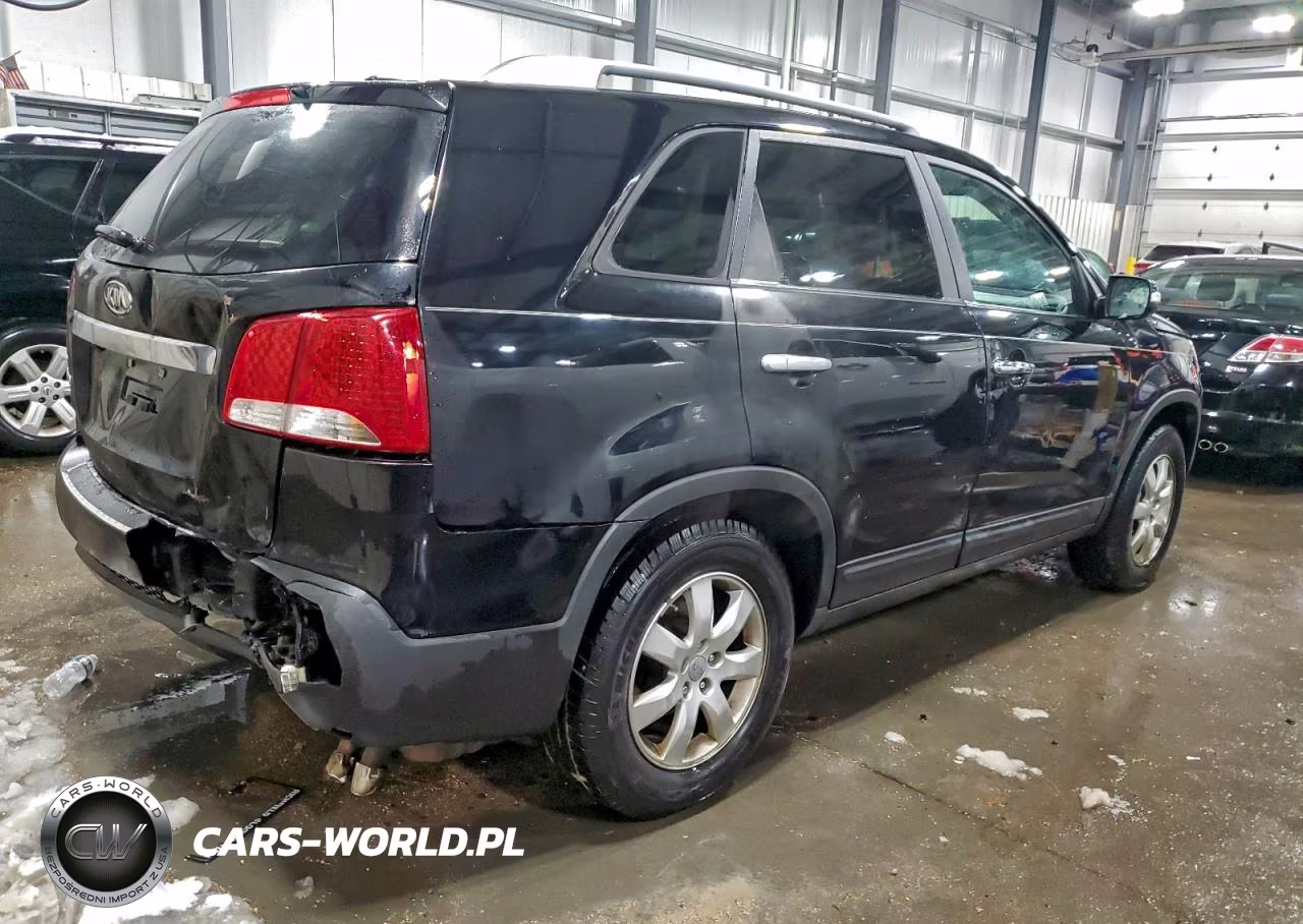 2012 Kia Sorento Lx VIN:5XYKT3A60CG268372 - 3
