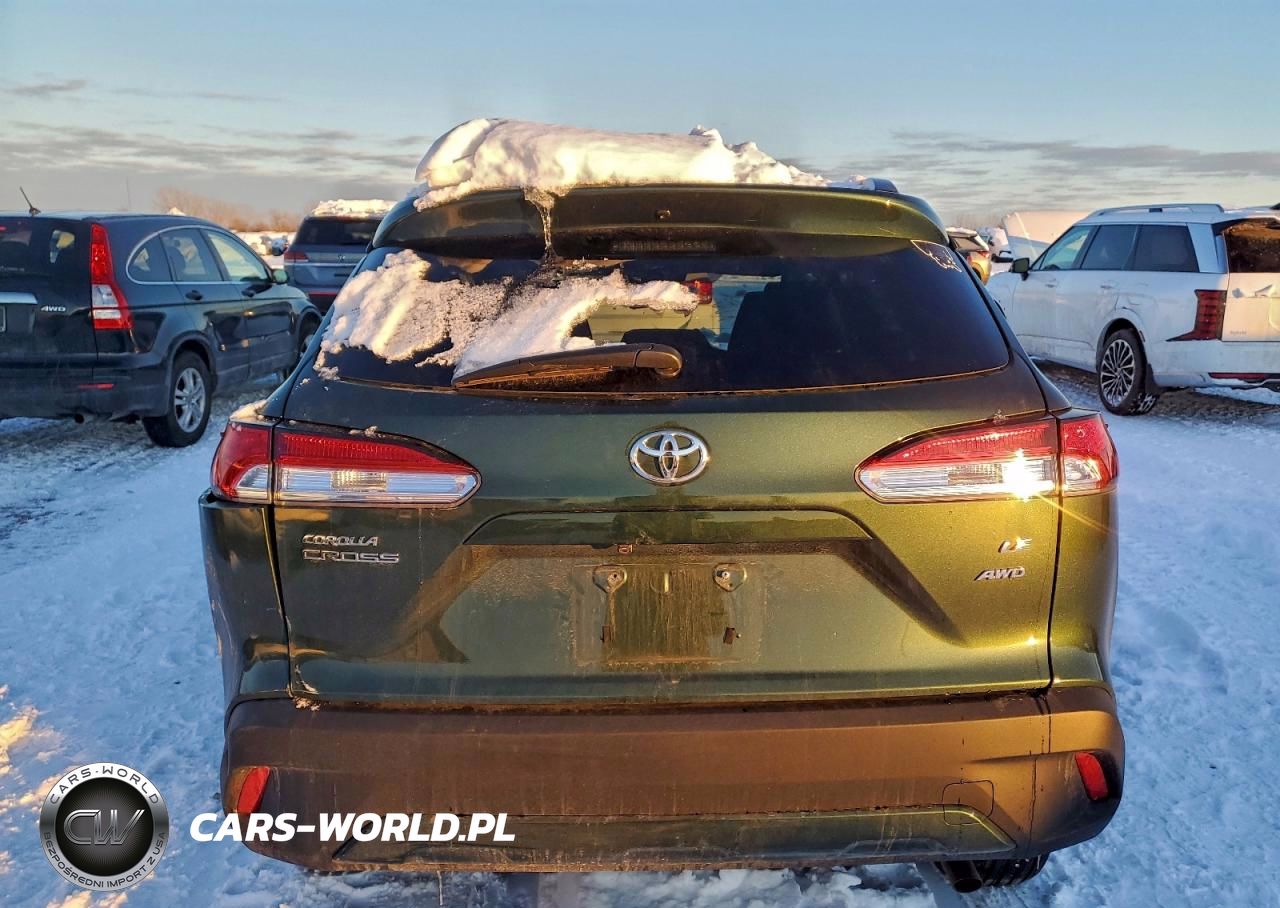 2024 Toyota Corolla Cross Le VIN:7MUCAABG6RV100825 - 6