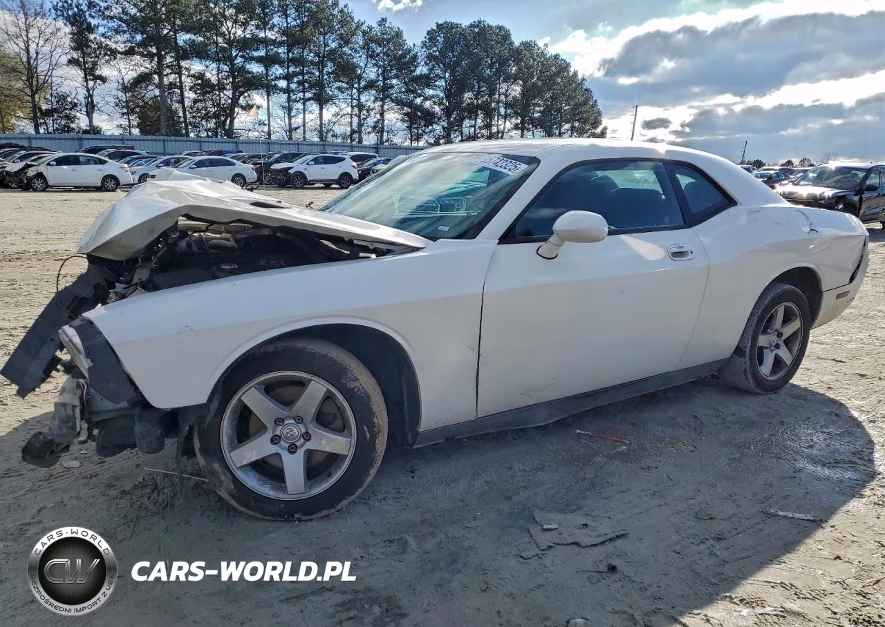 2010 Dodge Challenger Se