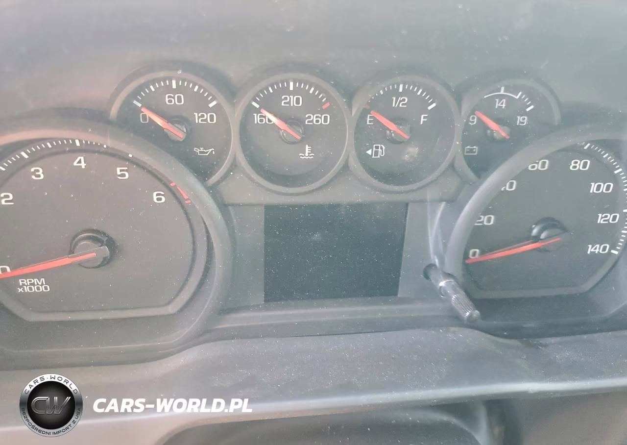 2025 Chevrolet Silverado K2500 Custom VIN:2GC4KME78S1113193 - 9