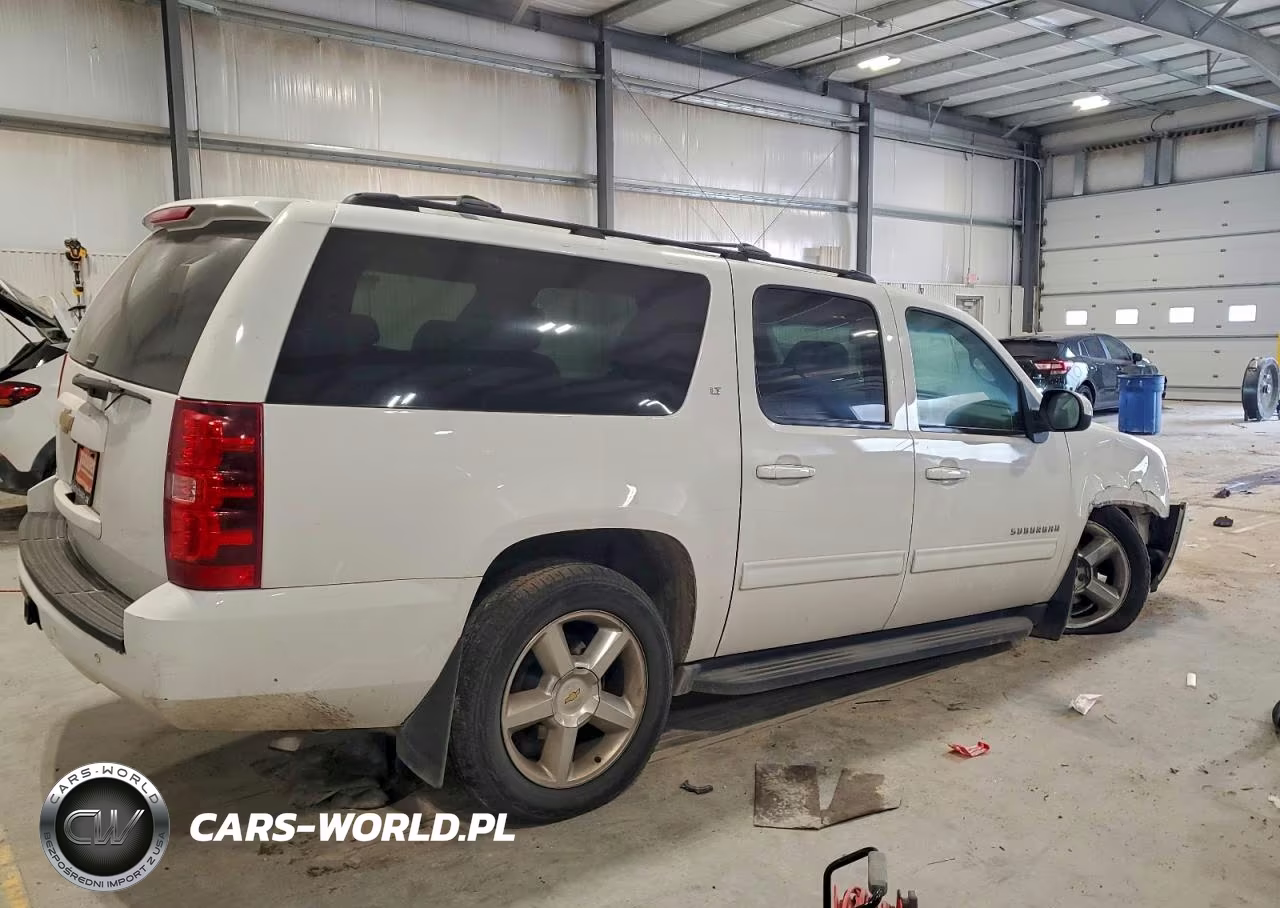 2013 Chev Suburban K1500 Lt VIN:1GNSKJE76DR161704 - 3