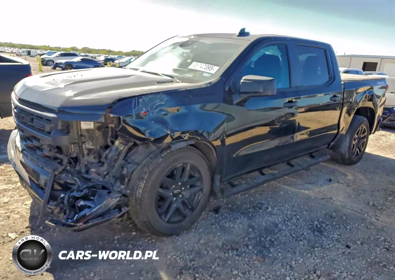 2024 Chevrolet Silverado K1500 Custom