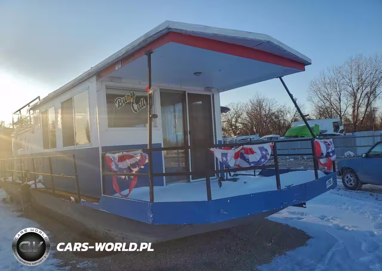 1974 Skipperliner Houseboat