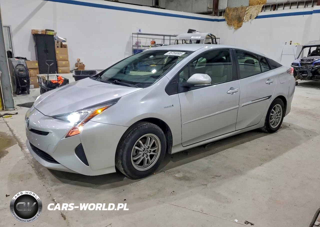 2016 Toyota Prius Two