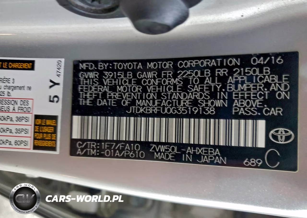 2016 Toyota Prius Two VIN:JTDKBRFU0G3519138 - 13