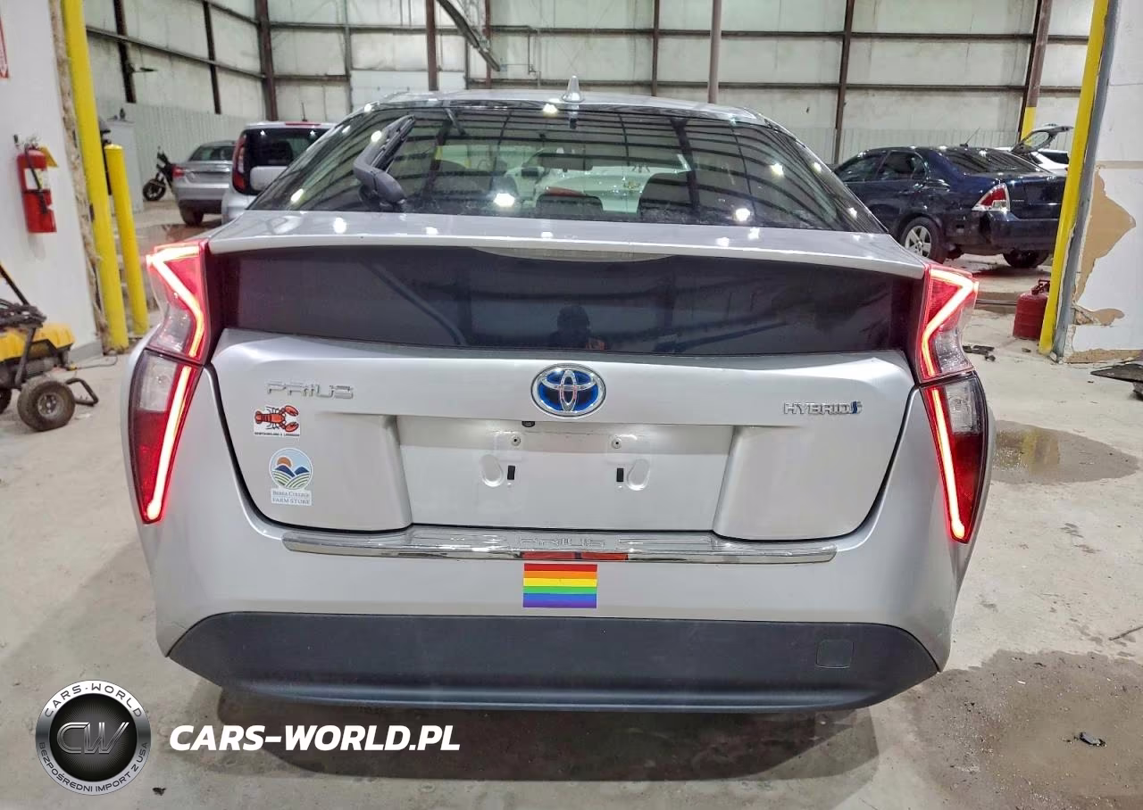 2016 Toyota Prius Two VIN:JTDKBRFU0G3519138 - 6