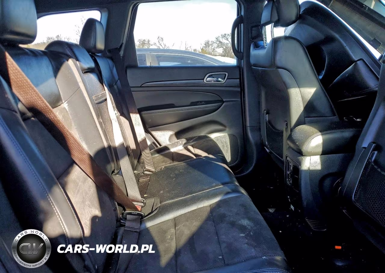 2020 Jeep Grand Cherokee Laredo VIN:1C4RJFAG0LC209986 - 11