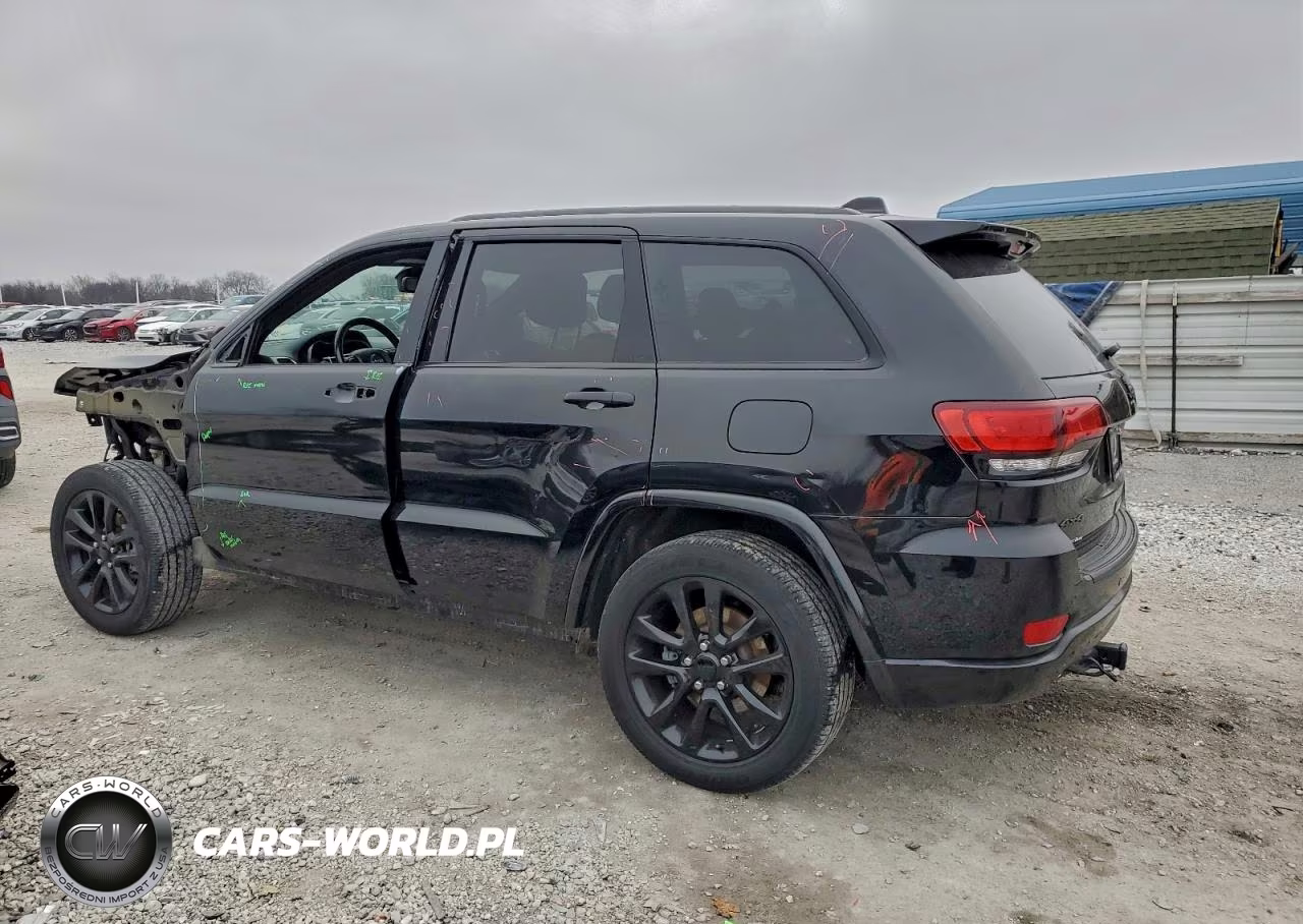 2020 Jeep Grand Cherokee Laredo VIN:1C4RJFAG0LC209986 - 2