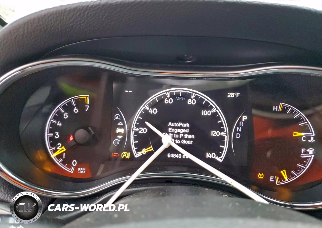 2020 Jeep Grand Cherokee Laredo VIN:1C4RJFAG0LC209986 - 9