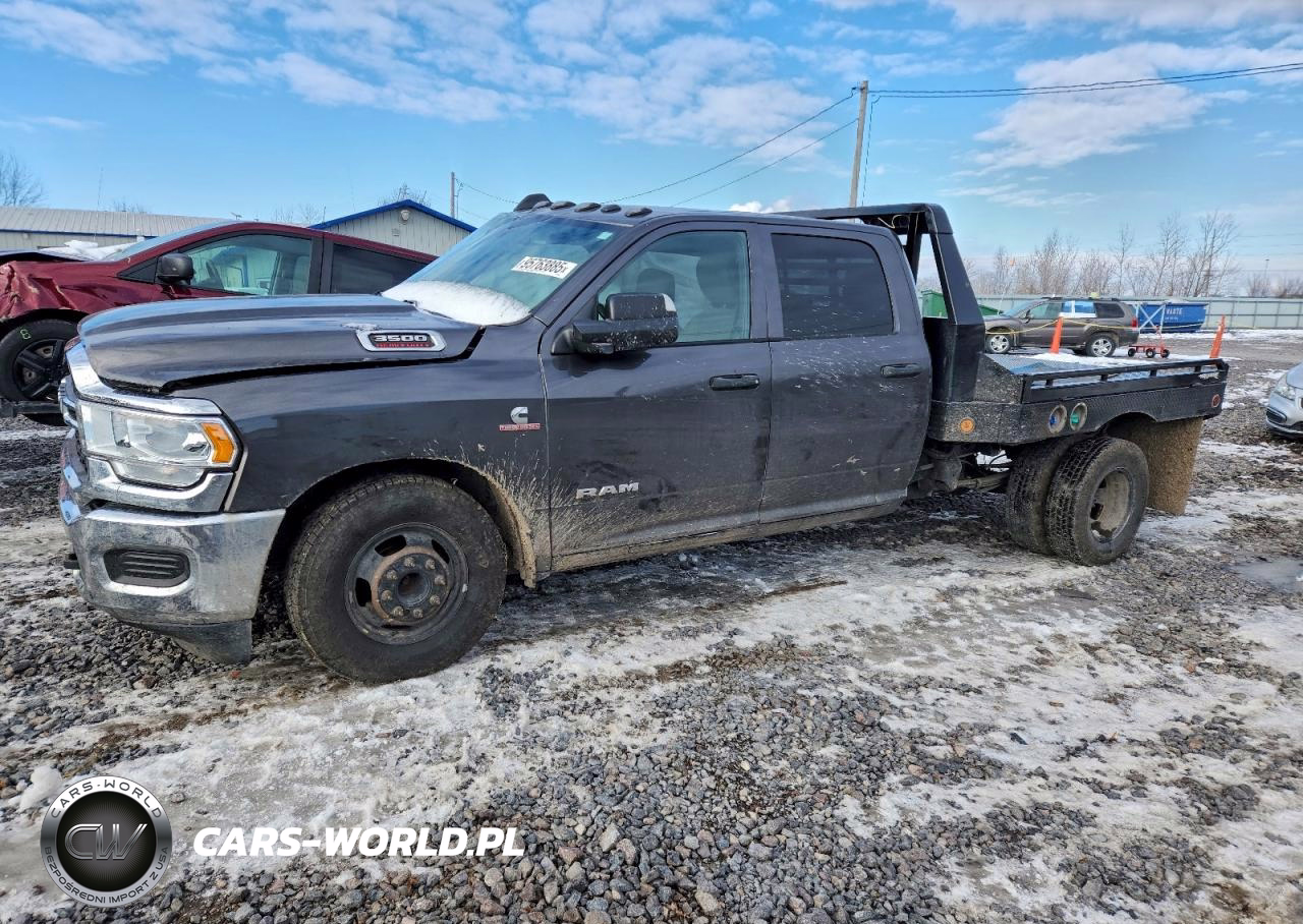 2021 Ram 3500 Tradesman Flatbed Truck